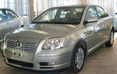 toyota-avensis