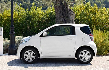 toyota-iq