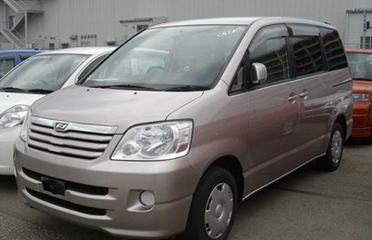 toyota-noah